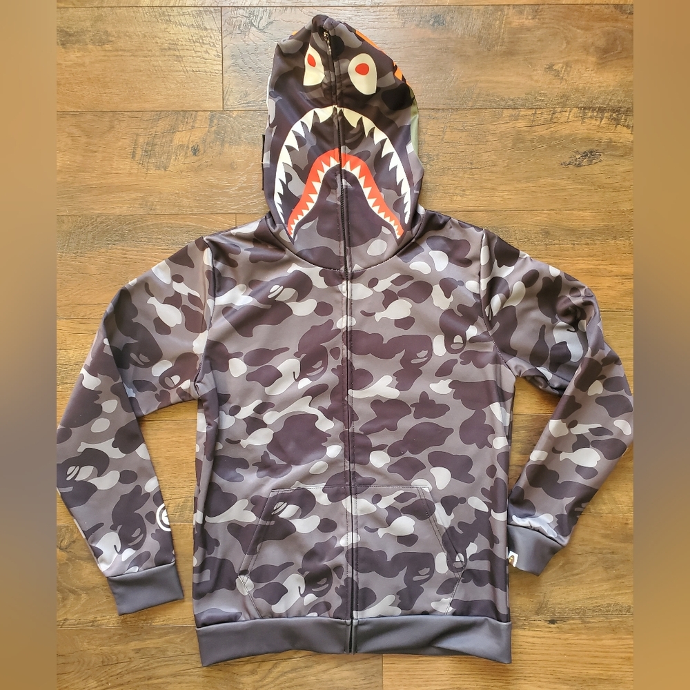 Men's Jacket Size Medium black and grey camo Zip up Hoodie